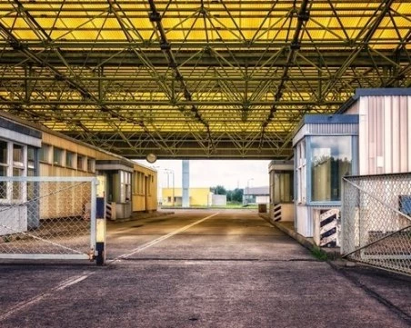 Заради блокада от гръцките фермери ще има затруднения при преминаването на границата