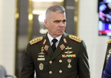 Министърът на отбраната на Венецуела Владимир Падрино заяви че неговата