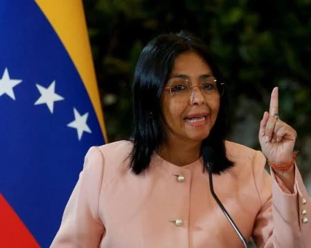 Заместничката на Мадуро поиска доказателства, че той и жена му са живи