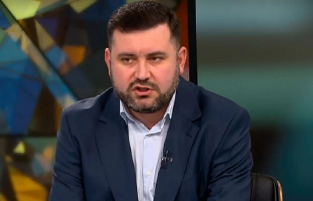 Доктор: Супергрипът не е по-тежък, но един болен вече заразява петима души