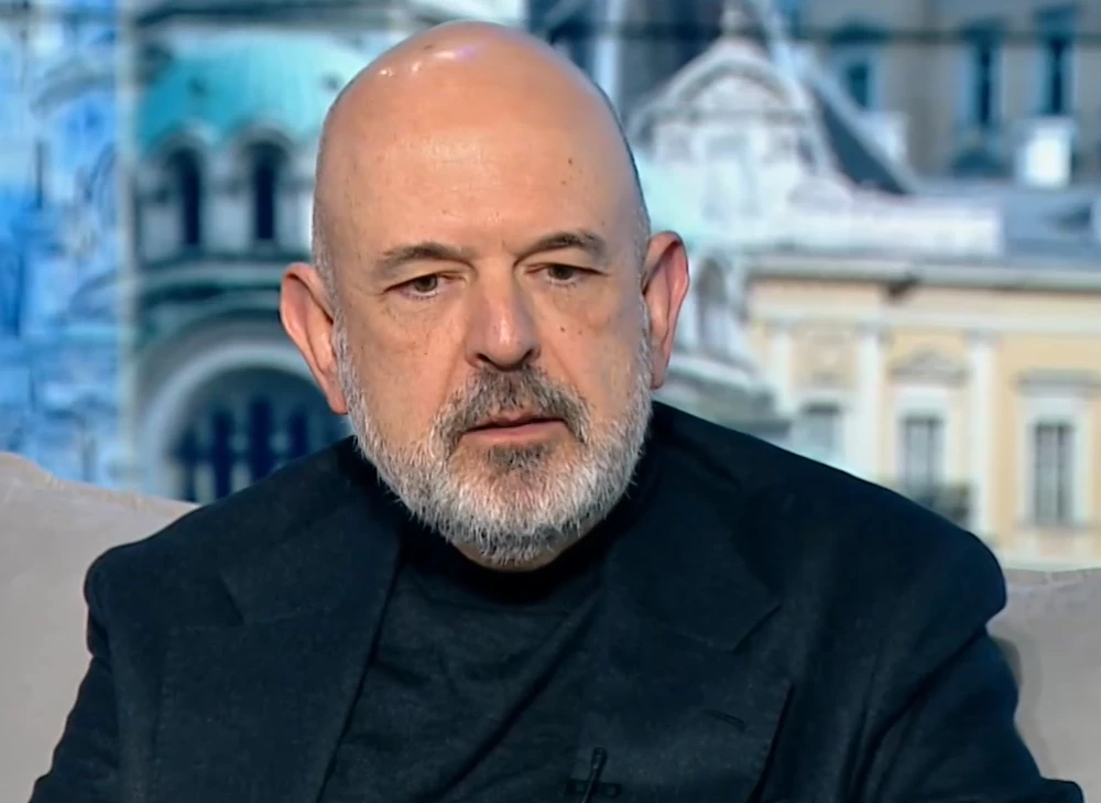 Илия Лингорски: Месец януари ще бъде достатъчен период на обращение на двете валути