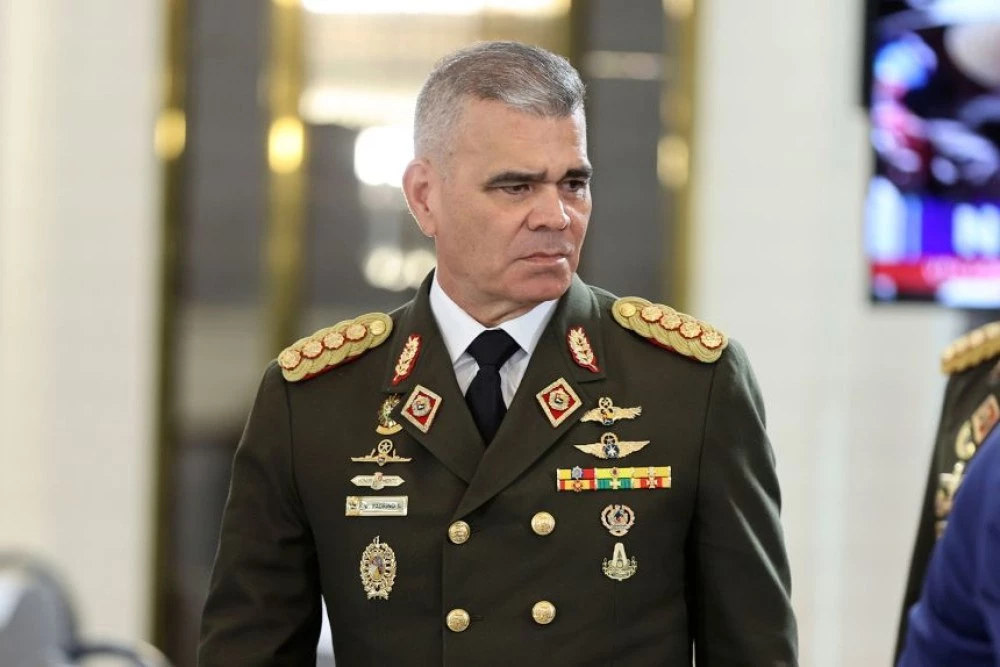 Министърът на отбраната на Венецуела: Ще се съпротивляваме на присъствието на чужди военни в страната