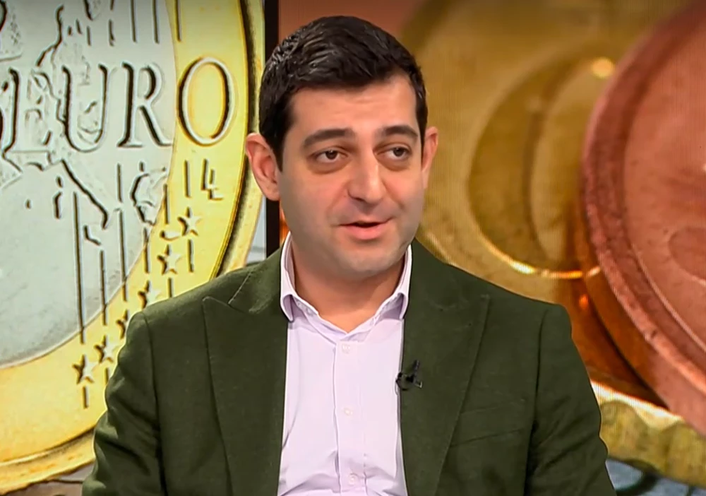 Николай Вълканов: Преходът към еврото в големите вериги протича гладко, цените се диктуват от пазара