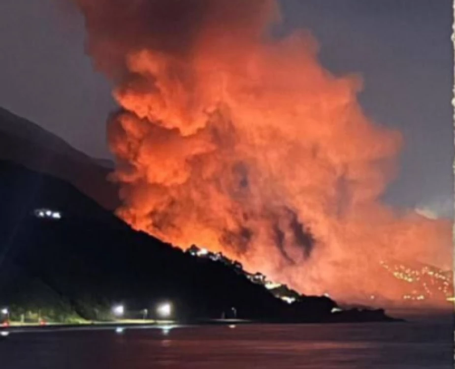 Обявиха извънредно положение във Венецуела след серия от взривове, Мадуро обвини САЩ