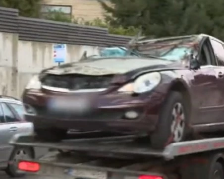 Продължава разследването за инцидента, при който дърво уби 31-годишна жена в София