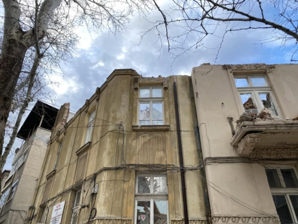 Всяка година Пловдив става свидетел на срутването или разрушаването на