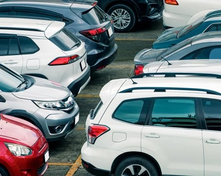 2025 година е рекордна за продажбите на нови леки автомобили в България