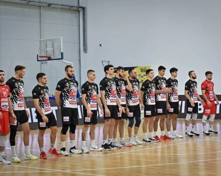 Фенклубът на Локомотив призова подкрепа за евромача на волейболния тим