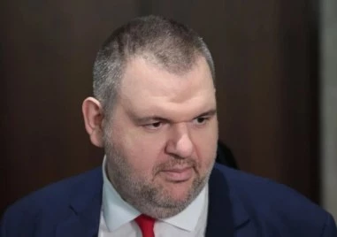 Демократичният свят има нужда от силно и смело лидерство за