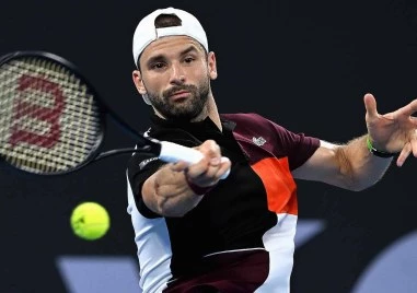 Григор Димитров стартира новия сезон с категоричен успех след като