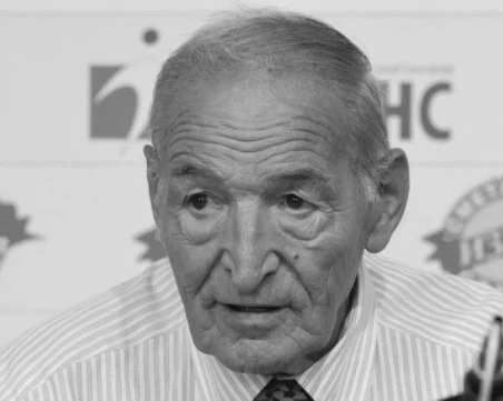 Днес е погребението на легендата на българския футбол Димитър Пенев