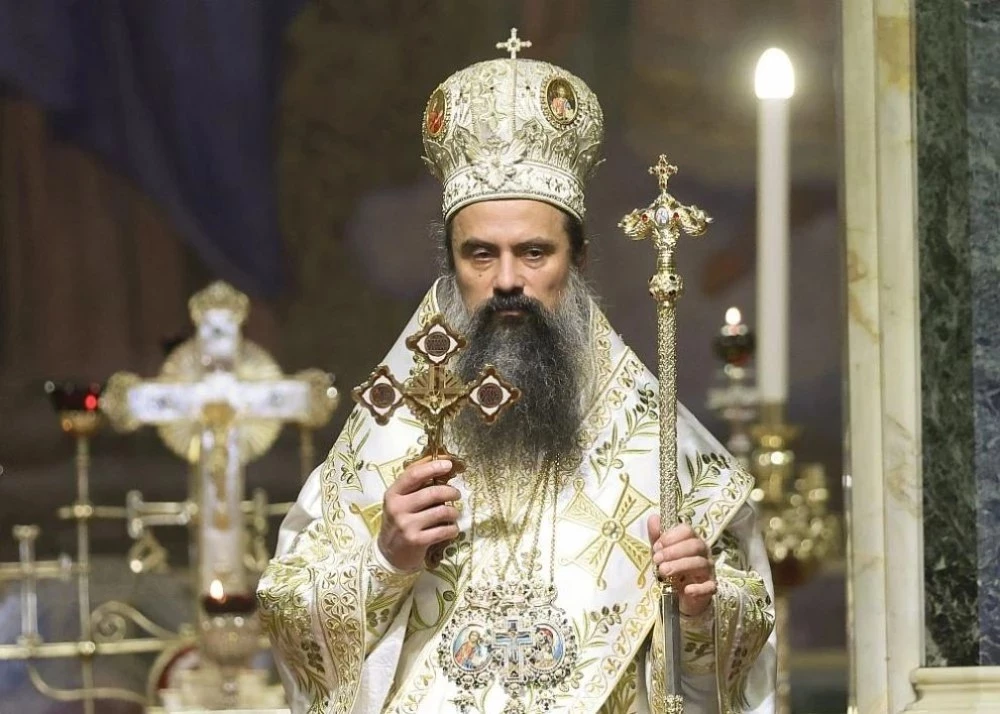 Патриарх Даниил: Богоявление е свидетелство за проявата на Божията любов към човеците