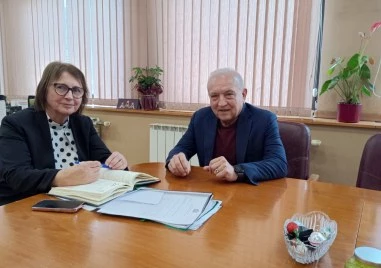 Областният управител и МОН обсъждат модел за дуално обучение във висшето образование в Пловдив