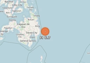 Земетресение с магнитуд 6,7 разтърси Филипините