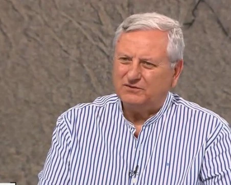 Свилен Спасов: Гренландия е под щита на НАТО, Тръмп не би рискувал