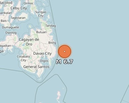 Земетресение с магнитуд 6,7 разтърси Филипините