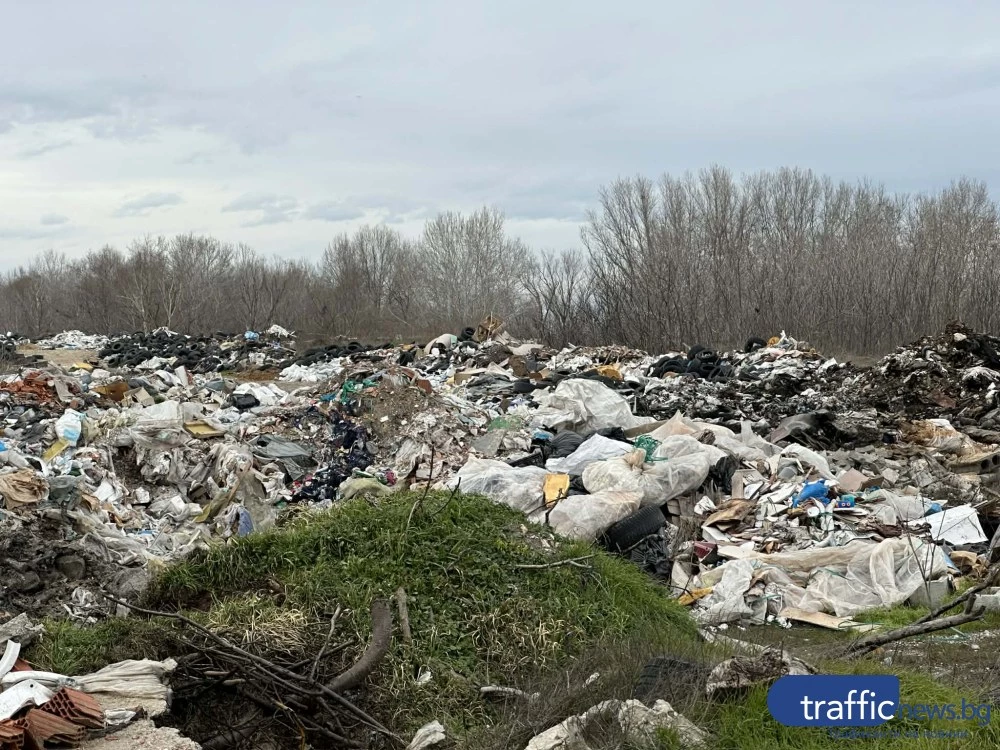 Огромно сметище се появи в поречието на Марица, кметът на „Източен