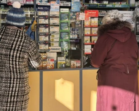 КЗК проверява сигналите за неправомерно увеличение на цените на лекарствата