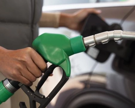 Скок на цените на петрола заради кризите във Венецуела и Иран