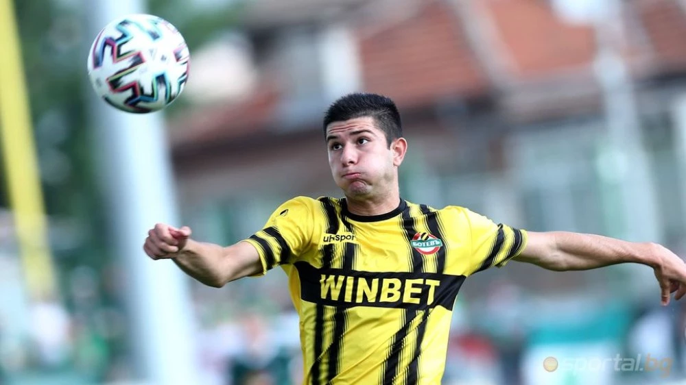 Бивш играч на Ботев ще играе в СФК Раковски