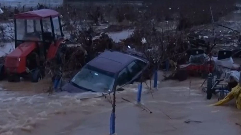 Крумовград и околните села все още са без вода, бедственото положение остава