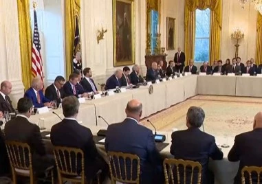 Доналд Тръмп поиска петролните компании да инвестират 100 млрд долара