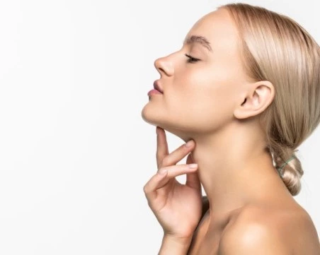 Напитките, които съсипват кожата ни