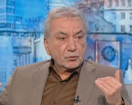 Шефът на КЗК: Противно на всякакви апокалиптични прогнози първите 10 дни с еврото минаха изключително плавно