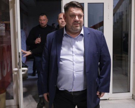 Зафиров: Нямам намерение да подам оставка, времето за конгрес е след изборите