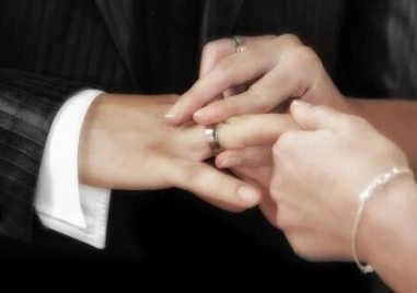 Британската адвокатска кантора Slater Heelis отбелязва че всяка година в