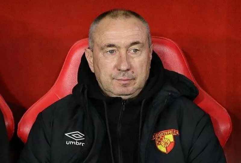 Българският наставник на Гьозтепе Станимир Стоилов е получил много сериозна