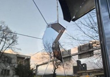 Нападение над българското посолство в Скопие. МВнР: Недопустимо посегателство