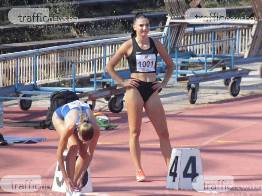 Три пловдивски атлетки Радина Величкова Ива Деливерска и Сияна Бръмбарова