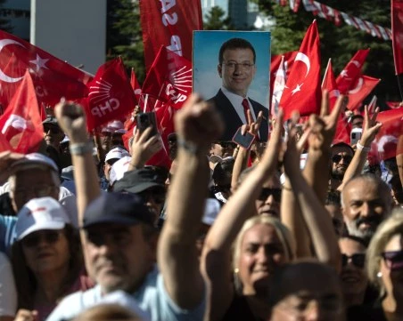 Екрем Имамоглу отправя предизвикателство към Ердоган от килията си