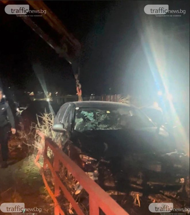 24-годишна е с опасност за живота след тежка катастрофа в Пловдивско