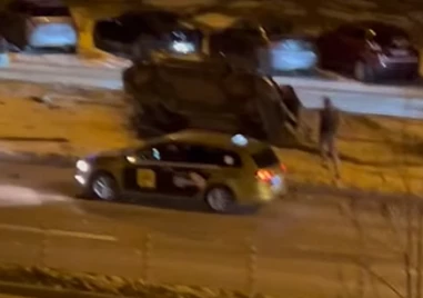 Катастрофа е станала на столичния булевард Александър Малинов Прочетете ощеНа