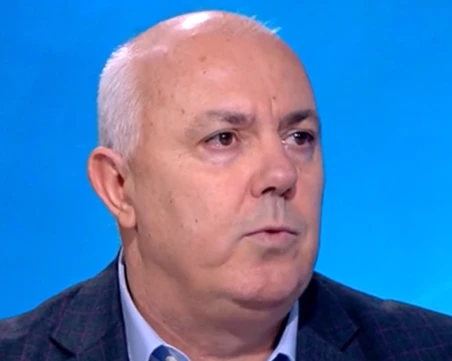 Проф. Веселин Вучков: Чест му прави на моя състудент Росен Желязков