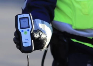 Заловиха турски тираджия да шофира пиян с 2,13 промила по АМ Марица