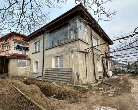 Дефектен газов контлон убил двамата гърци в Хисаря