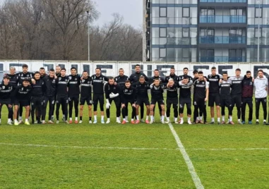 Представителният отбор на Локомотив Пловдив започва този петък 16 01