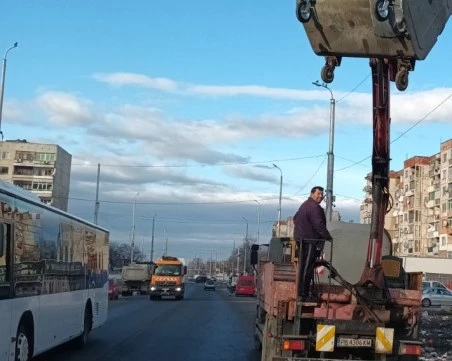 Поставят 52 контейнера за смет в „Столипиново