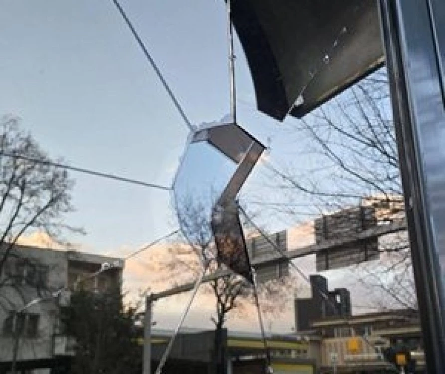 Осем дни арест получи мъжът, заподозрян в нападението над българското посолство в Скопие