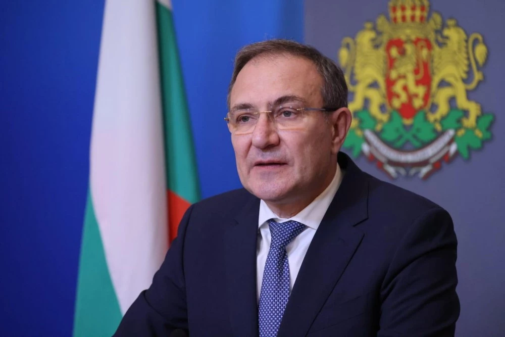 Социалното министерство предлага добавките за Коледа и Великден да са за всички нуждаещи се