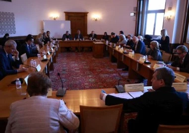 Комисията по култура и медии обсъди дефицитите в системата за колективно управление на права
