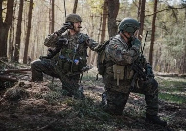 НАТО започна да прехвърля близо 10 000 войници заедно с