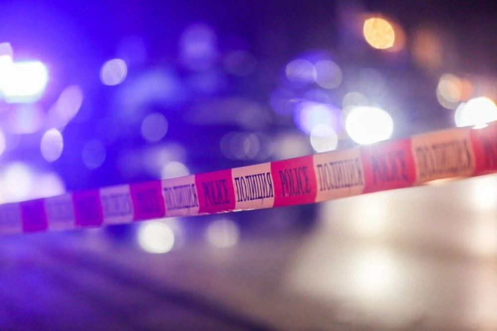 Откриха труп и колабирали наркозависими в изоставена къща в Бургас