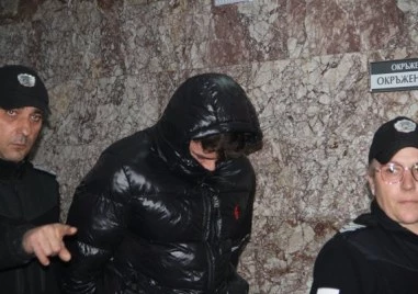 Искат постоянен арест за сина на Атанас Бобоков