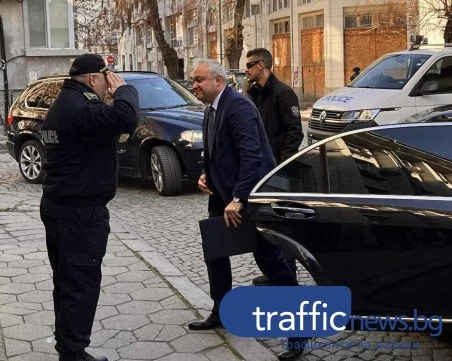 След обвинения без доказателства: Демерджиев застана като подсъдим в дело за клевета срещу Иван Петлешков