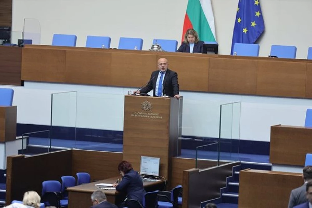 Томислав Дончев: Бюджет няма, включително и за нови машини