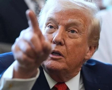 Тръмп заплаши с големи мита държавите, които се противопоставят на анексията на Гренландия